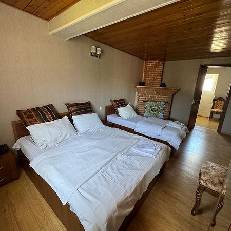 Hotel Kalanga Tbiliszi Kültér fotó