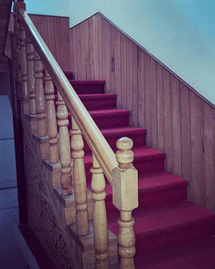 Hotel Kalanga Tbiliszi Kültér fotó