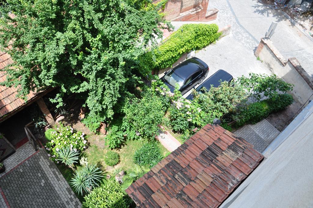 Hotel Kalanga Tbiliszi Kültér fotó
