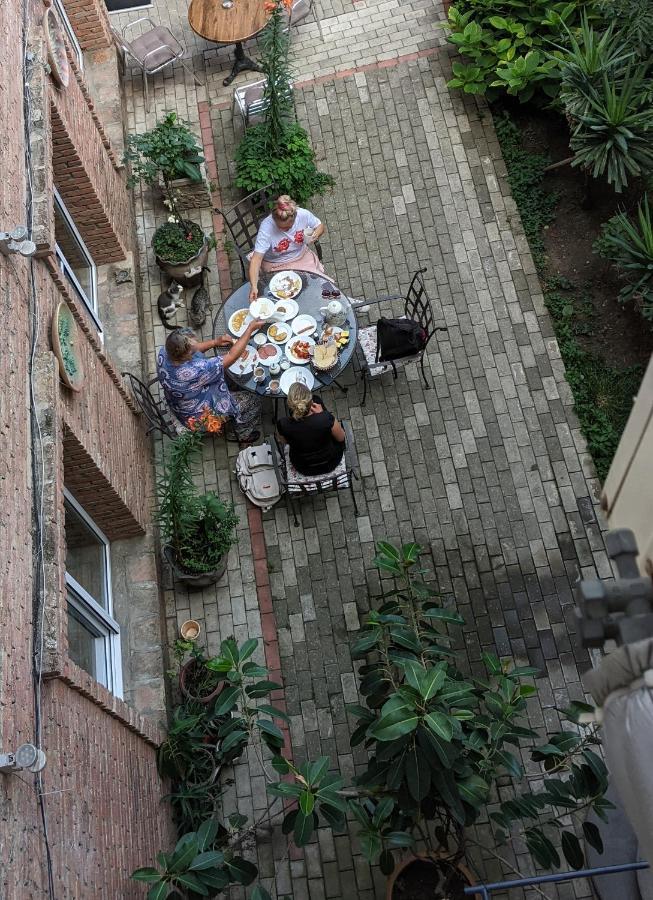 Hotel Kalanga Tbiliszi Kültér fotó