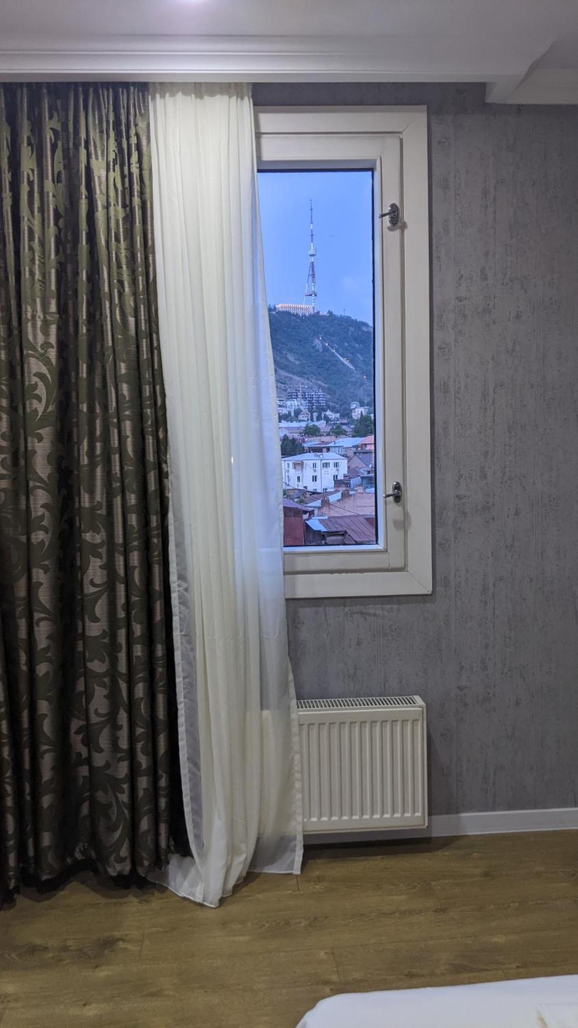 Hotel Kalanga Tbiliszi Szoba fotó